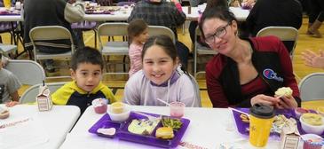 ONS Hosts Harvest Dinner
